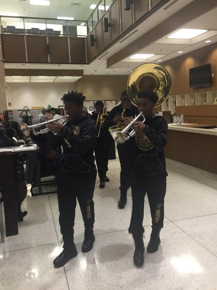 23559570_891098627714729_3224093051246844589_n