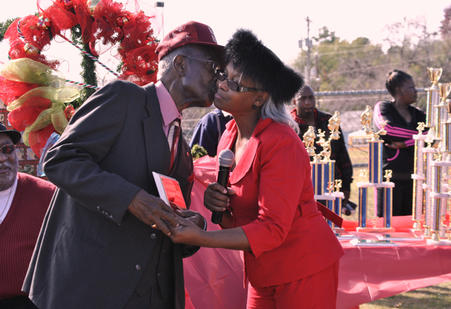 Merry Berry Christmas Festival Parade 2012