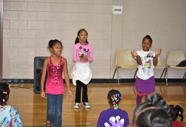 Youth Cheerleader Camp 2013