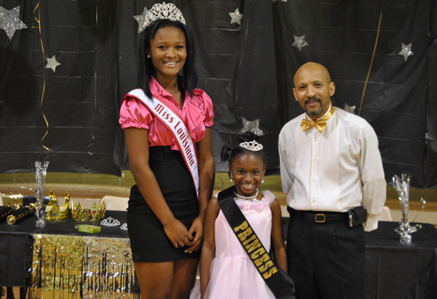 Sunset Acres 2012 Junior Prom Parents & More