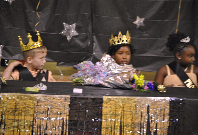 Sunset Acres 2012 Junior Prom Participants