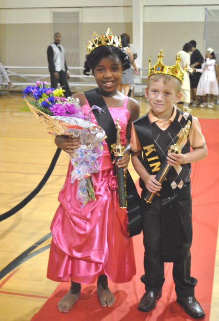 Sunset Acres 2012 Junior Prom Participants