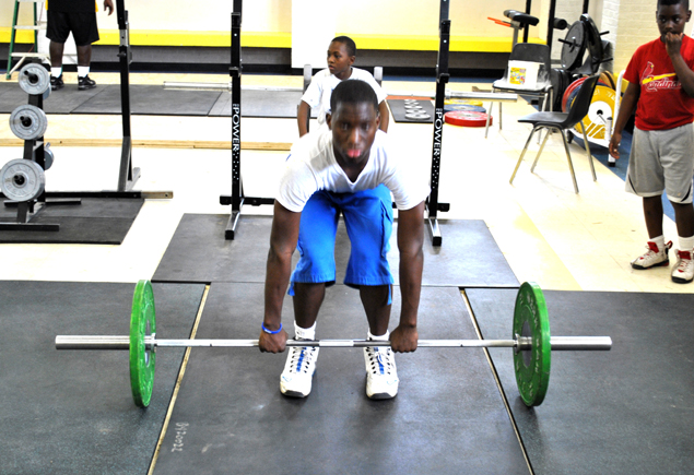SPAR Weightlifting Vs. Olympian Kendrick J.Farris