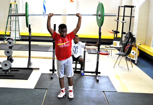 SPAR Weightlifting Vs. Olympian Kendrick J.Farris