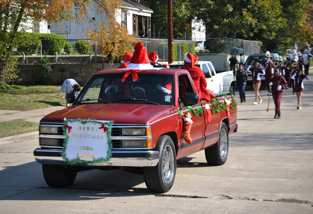 Merry Berry Christmas Festival Parade