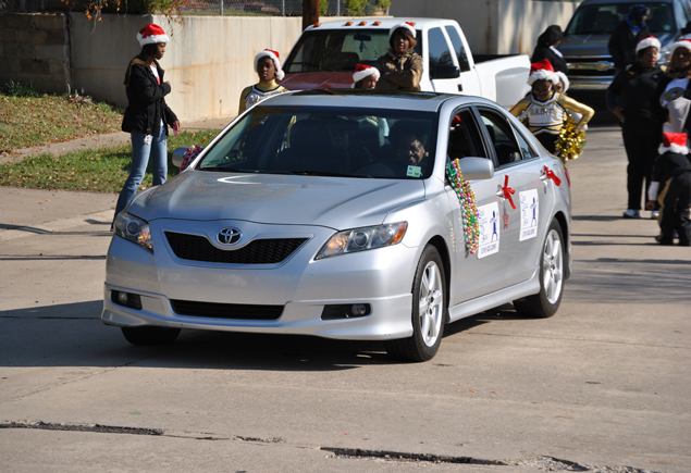 Merry Berry Christmas Festival Parade