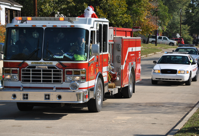 Merry Berry Christmas Festival Parade